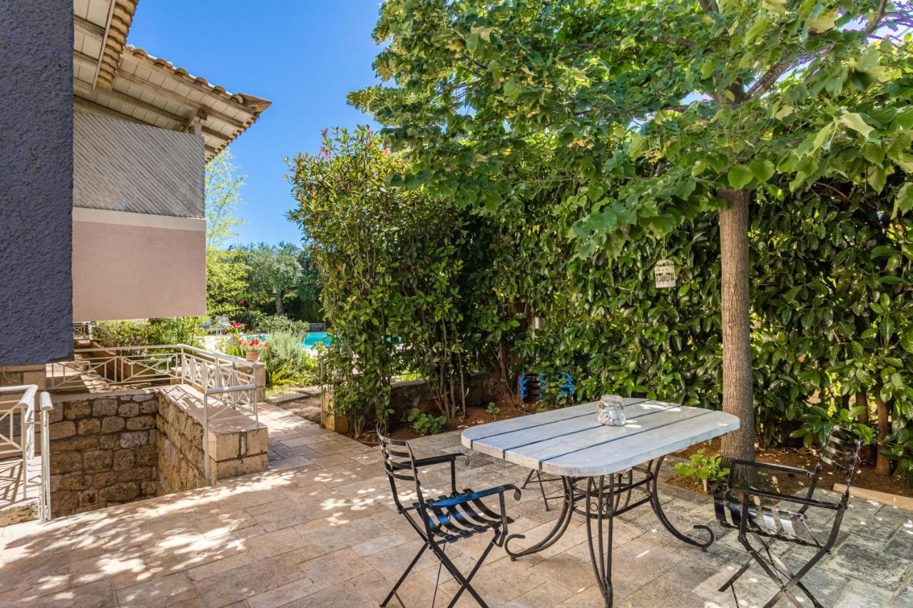 Stoúpa Tria Luxury Residences מראה חיצוני תמונה