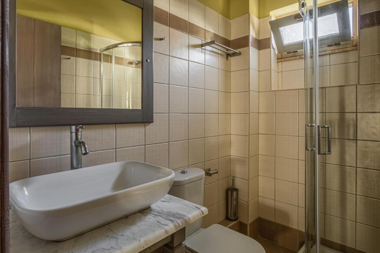 Stoúpa Tria Luxury Residences מראה חיצוני תמונה